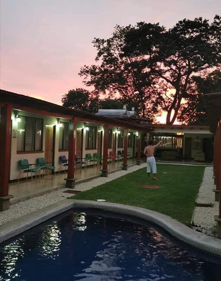 Hotel La Siesta リベリア エクステリア 写真