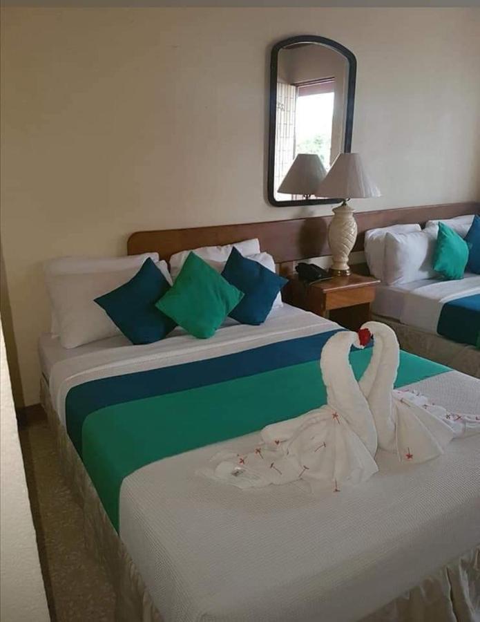 Hotel La Siesta リベリア 部屋 写真