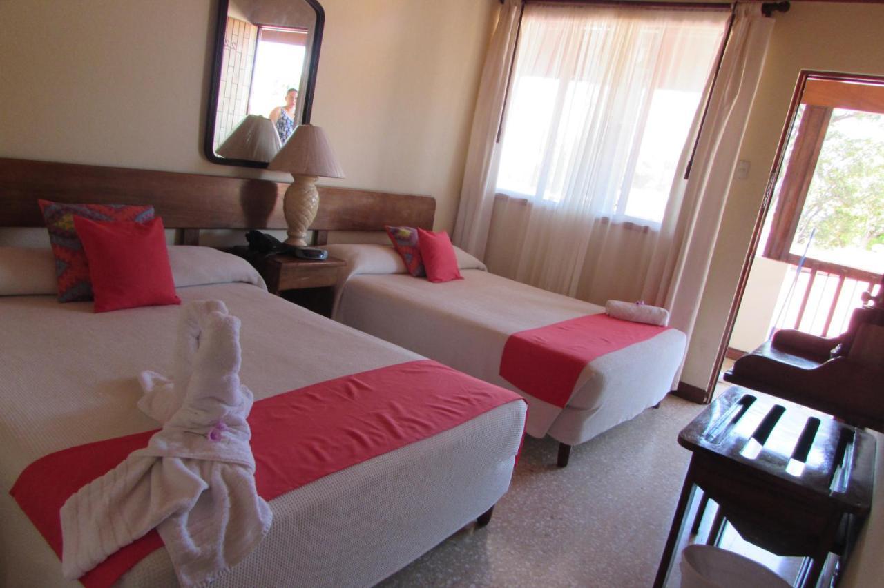 Hotel La Siesta リベリア エクステリア 写真